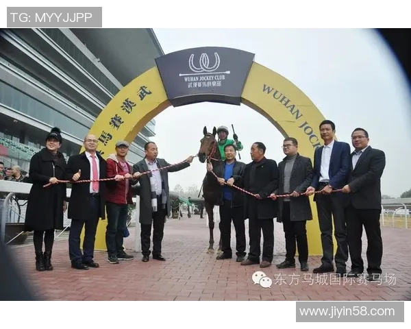 中国男篮蓝队对阵乌克兰精彩比赛视频回顾与分析